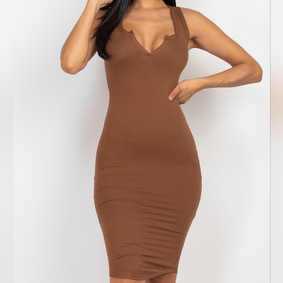 𝅺Brown Split Neck Tank Mini Dress - Picture 2 of 5